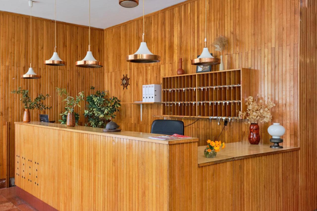 Retro Lido - Vonyarcvashegy Hotel Ngoại thất bức ảnh